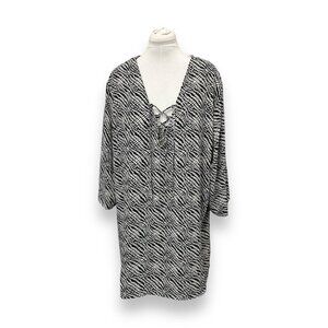 Pacific Beach 3X Black & Ivory Coverup Dress Lace-Up Front Geometric Pattern